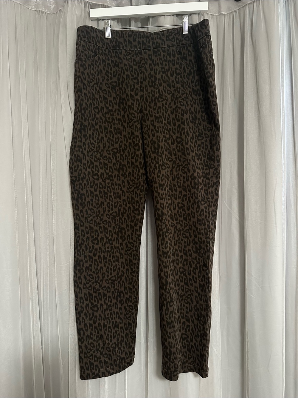 Liz Claiborne Brown and Black Leopard Print Pants